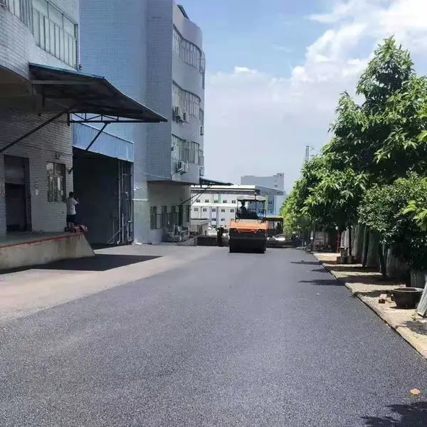 �鰲ͨ�ϳǵ�·�޲����� ���칤ҵ԰����·��̯�̹���