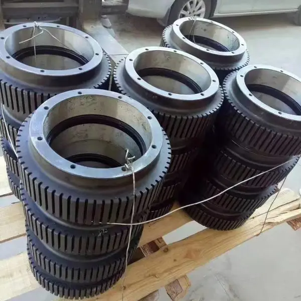 绿之源木屑颗粒机压辊轴承钢压轮皮材质40Cr压轮总成