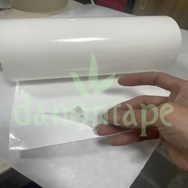 ST810低VOC、低气味无基材胶粘带。Danontape