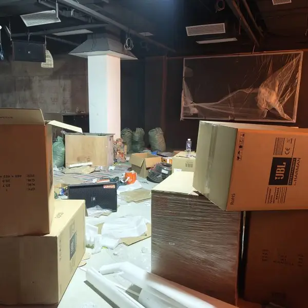 民谣酒馆音响设备 民谣音响配置 民谣酒馆声光电施工 烧烤酒馆音响