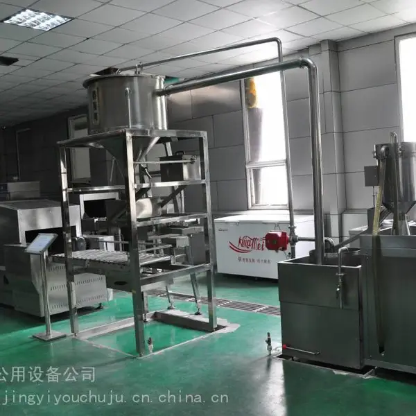 供应河南学生餐企业 中央厨房设备-全自动机械手米饭生产线YRCG-300