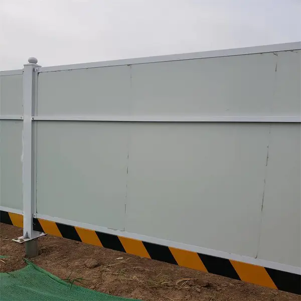铁皮瓦防护临时围挡 建筑施工装配围栏 市政工程彩钢板金属护栏
