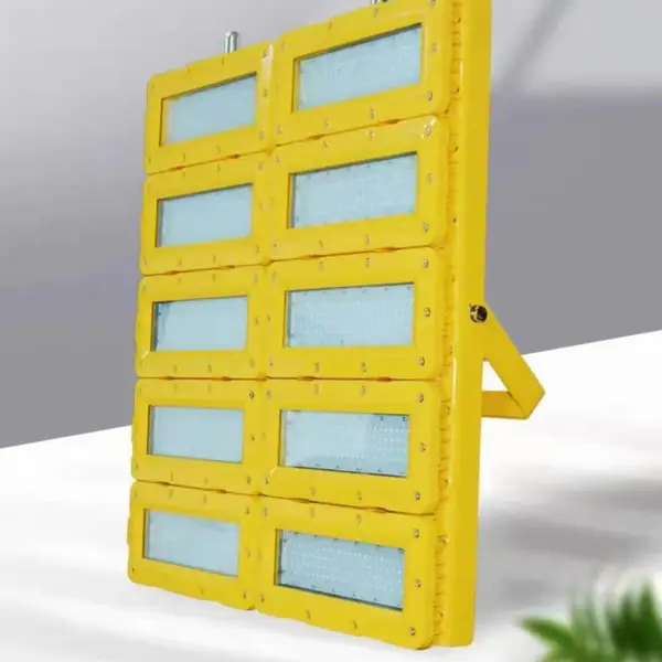 ***LEDͶ���100W NTD935-100 ��ͨ��120Lm/W �����SZSW7550-1000W