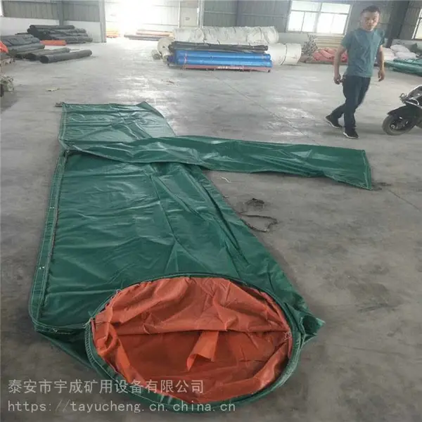 宇成生产直径500矿用阻燃负压风筒韧性强 66道钢圈