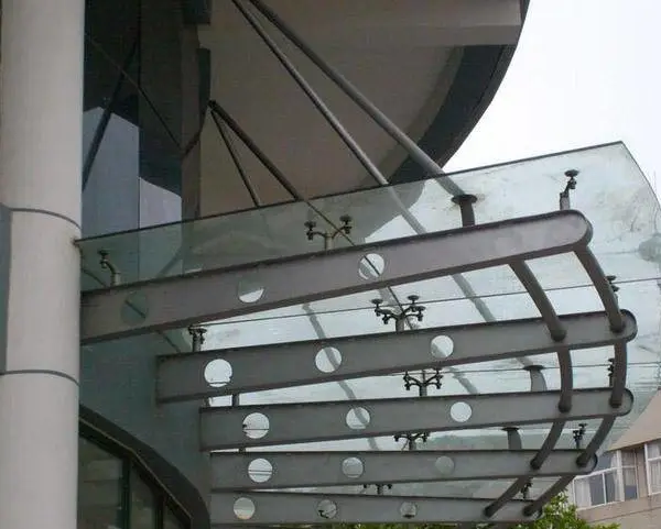酒店商场玻璃雨棚 车库雨棚设计安装防雨遮阳