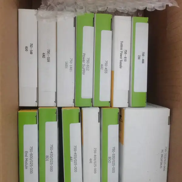 WAGO万可：862-2503 4线小型端子模块; 无接地; N-PE-L1; 3极
