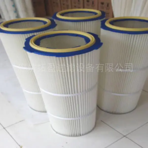 �ֳ�������ά�и���۳���оPTFE��Ĥ������о��ӯ