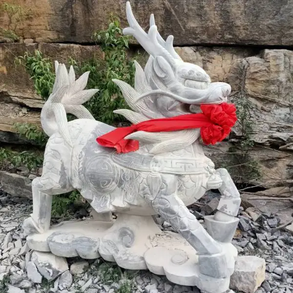 大门口石雕麒麟哪里卖 别墅庭院石头麒麟多少钱 源头厂家 物美价廉