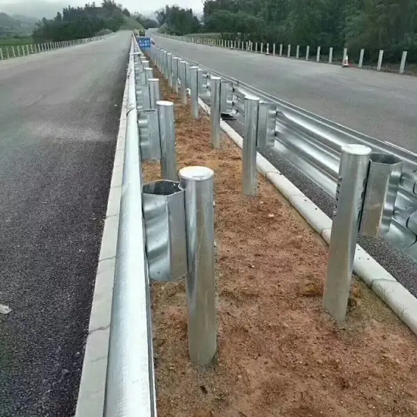 安徽波形护栏板 美丽乡村公路防撞护栏 高速公路护栏板