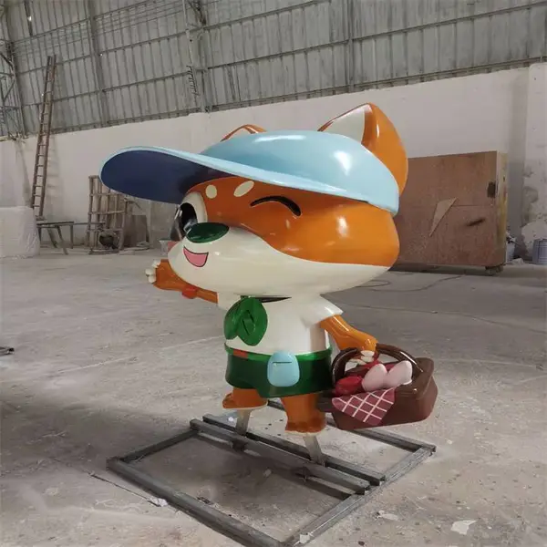 帽子公仔雕塑 玻璃钢卡通猫雕塑 商业广场景观雕塑摆件