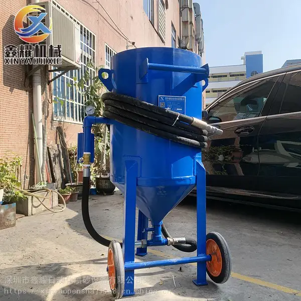 铁管防腐喷砂机除锈设备厂家钢板钢管除漆打砂机管道轮船喷砂罐