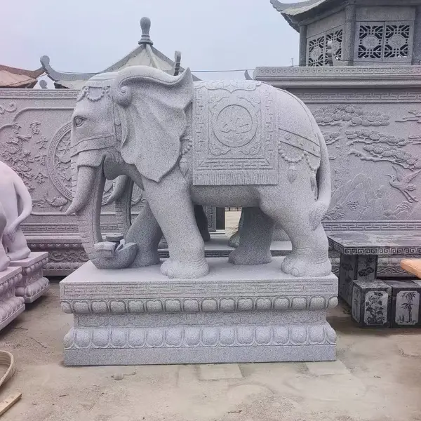石雕大象雕刻批发加工厂-酒店门口汉白玉石雕大象