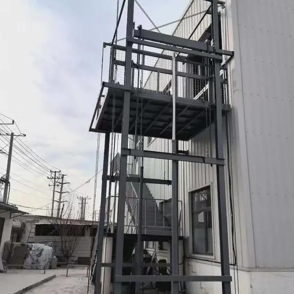 导轨链条升降货梯 货物提升机 载货电梯 楼层举升机