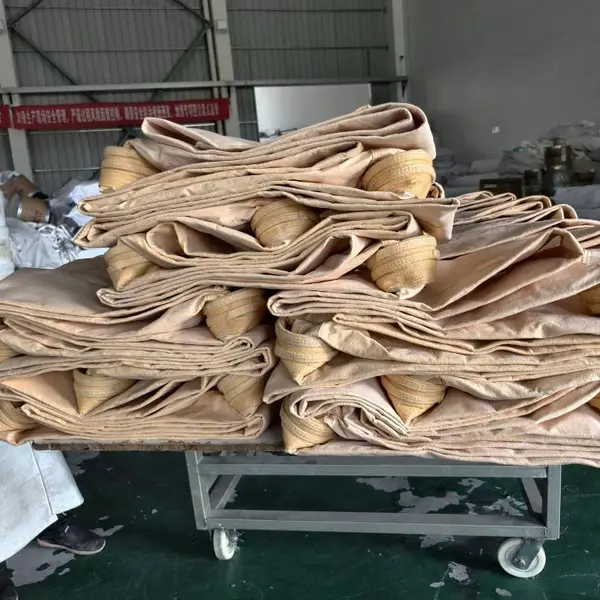 【鑫泉环保材料】氟美斯滤袋耐温220度 生物质锅炉除尘专用 支持来图定制