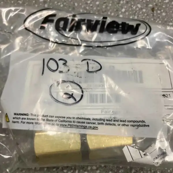 ��Ӧ Fairview Fittings �ܽ�ͷ 103-D