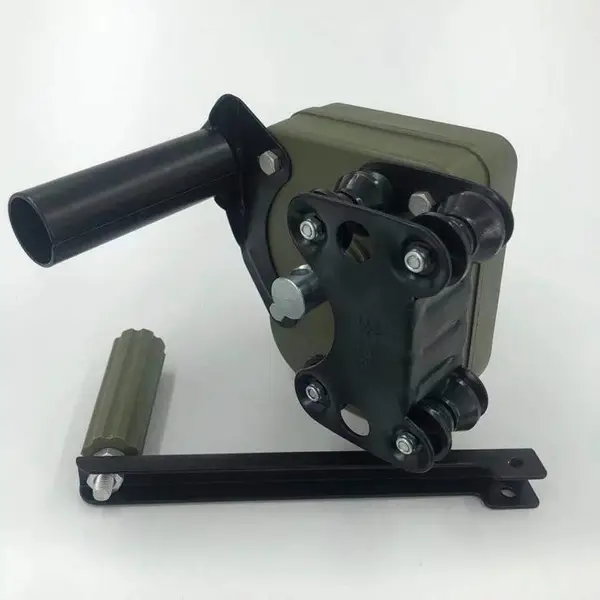 卷王卷膜器 蔬菜大棚手动卷膜器侧用卷帘机养殖场猪棚卷帘机