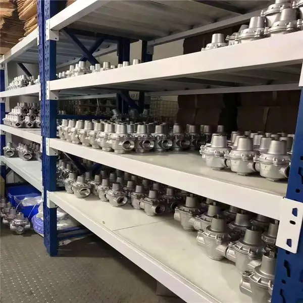 ��ˮ�����л����г������֧�ܼ�ѹ��YZ11X-16P DN20��������ˮ��ѹ����ѹ���ɵ�ʽ