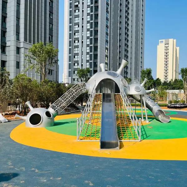 非标定制不锈钢滑梯组合 幼儿园小区景区儿童游乐设施厂家 鑫龙泰