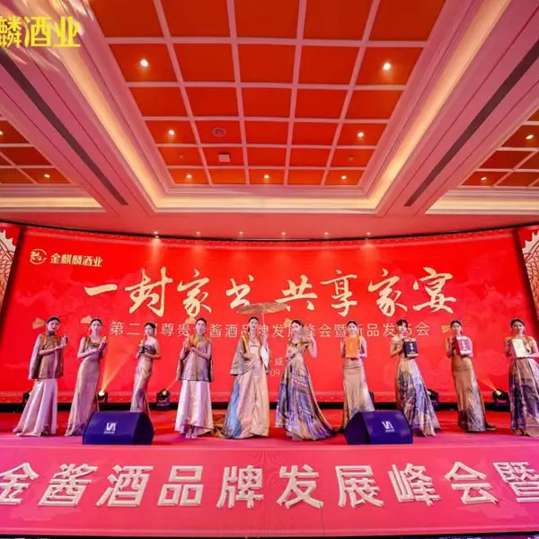 �нӿ�Ļ��䣬�����磬��ҵ��䣬��ҵ���ƣ���ҵ��Ǩ����������