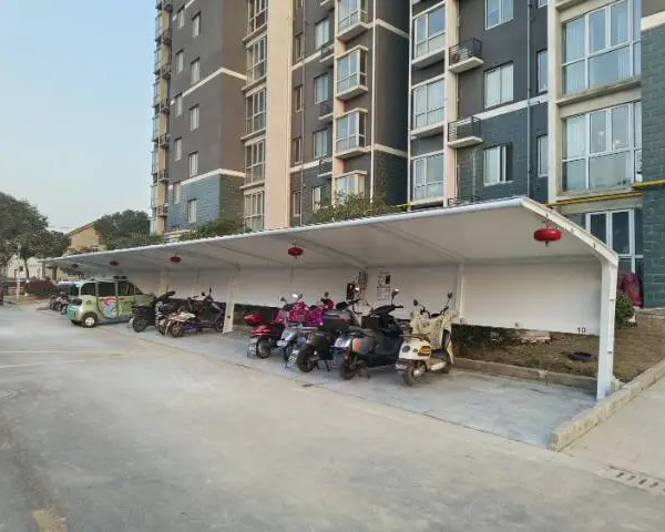 江阴市直流汽车充电桩企业 停车棚 无锡天诚智能充电设备供应