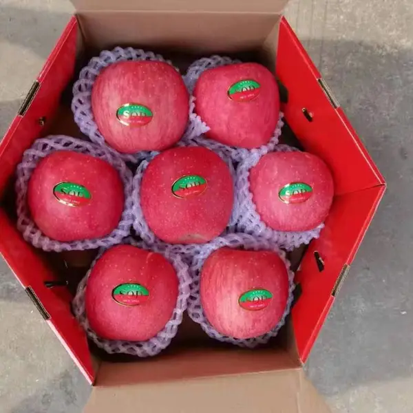 成都水果批发市场圣诞节礼品盒订制苹果水果批发配送上门电话平安果