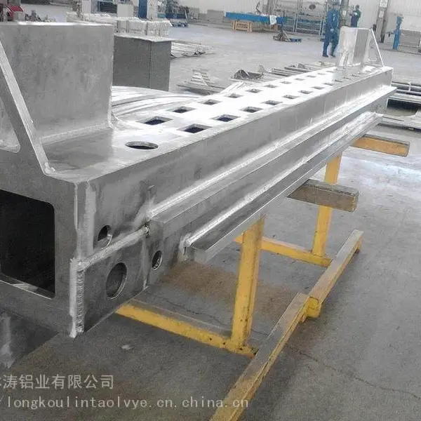 激光切割机铝合金横梁焊接挤压激光铝合金横梁