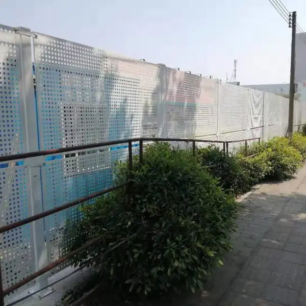 珠海市政工程适用围挡 围地施工冲孔板烤漆护栏网