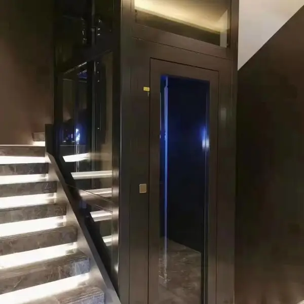 会隐藏的家用电梯,怪不得经常找不到小花。观光电梯,别墅电梯,液压电梯,曳引电梯。三四万的小电梯