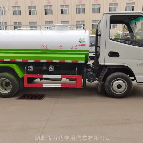 湖北蓝牌洒水车助力城市道路洁净整洁提升市容环境品质