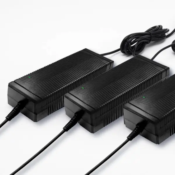 康诚惠58.8V7A锂电池充电器 400W锂电充电器