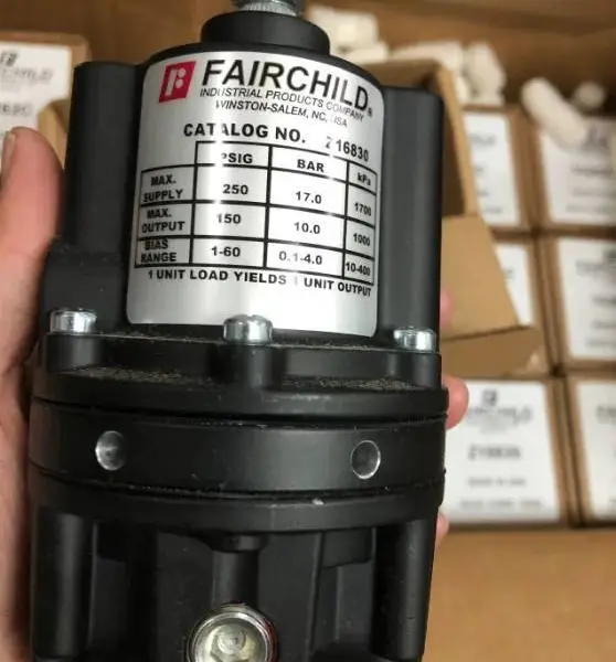 ��Ӧ FAIRCHILD ��ѹ�� Z16830
