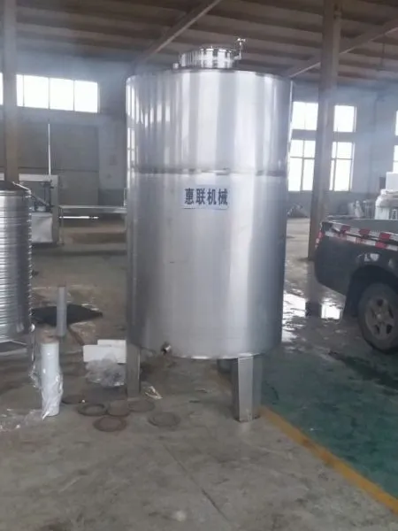304不锈钢储酒罐 2吨储存罐 立式酒罐