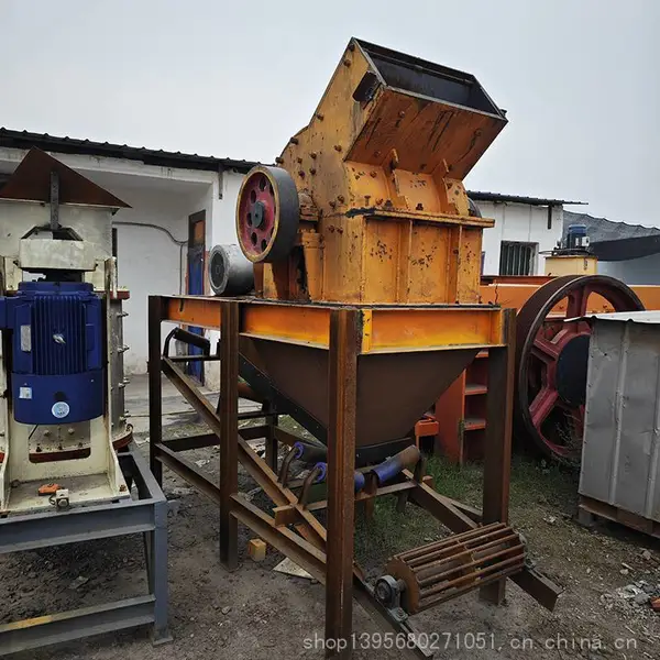 煤炭玻璃水泥块工业锤式粉碎设备 二手建筑垃圾瓷砖花岗岩制砂机