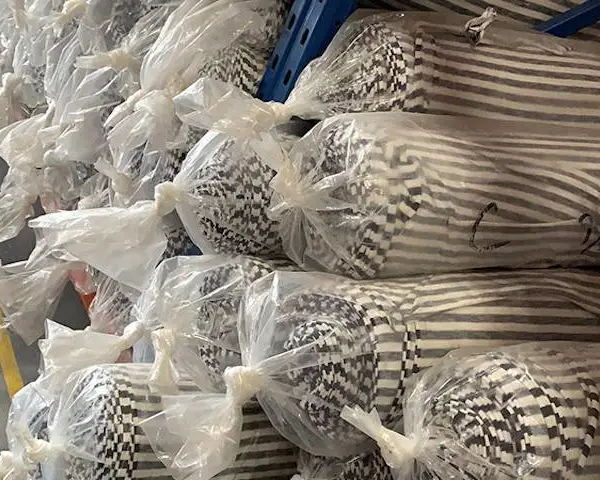 东莞纱线回收,上门处理大量库存棉纱,涤纶缝纫线,阻燃染色涤纶纱线