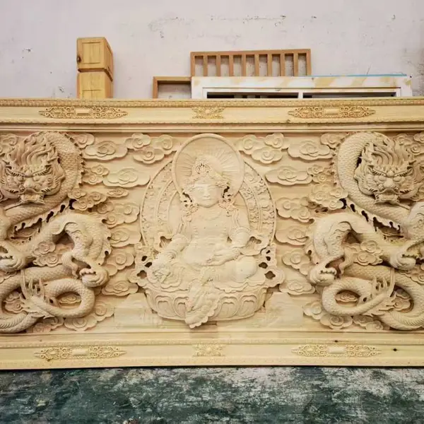 木雕龙板浮雕摆件:龙纹精雕细琢,中式空间点睛之选