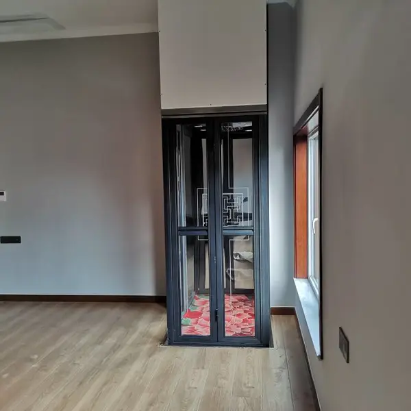 ���������Ĳ���õ��� С��Һѹ������ �Խ��������۹���