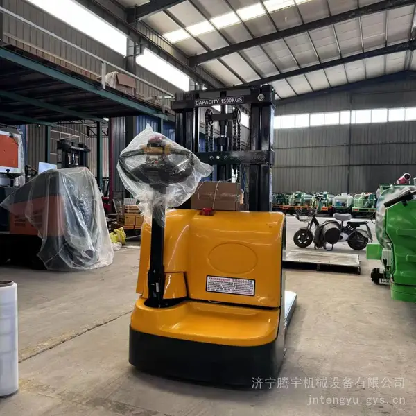 腾宇供应新能源堆高车 步行堆高车 站驾式堆高车2米3米堆高车叉车支持出口