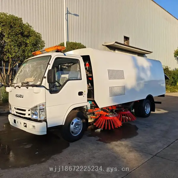 五十铃5方出口型扫路车 外贸专供环卫道路清扫车