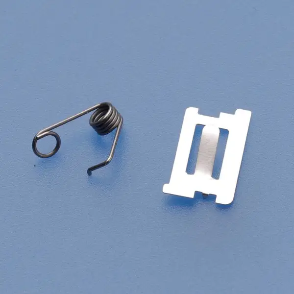 ��ͯ������ cr2032 ��ؽӴ�Ƭ