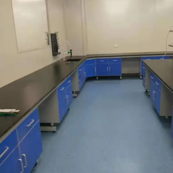 湖北武汉无尘车间装修万级物理实验室光学芯片微生物实验室施工隔断吊顶环氧地坪漆