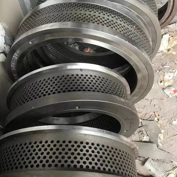 恒美百特850制粒机维修 220千瓦环模颗粒机不锈钢模具配件