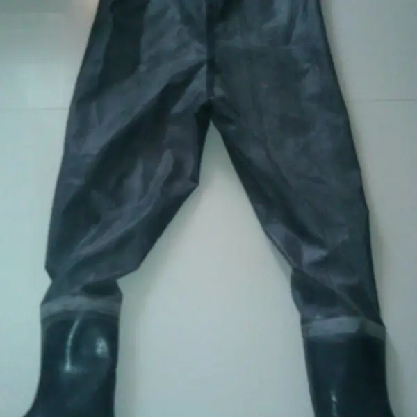 下雨防水裤工作服 连体防水裤 男女捕鱼半身涉水叉服垂钓鱼裤