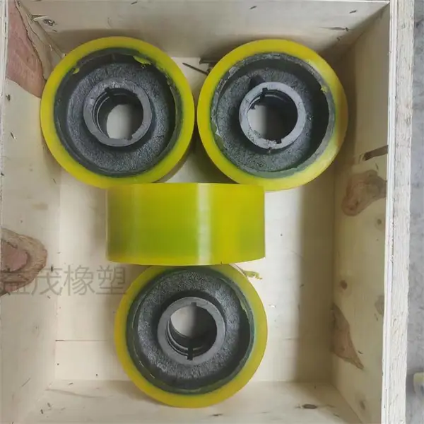 ��ĥ��ѹ�۰��������� ��ɫPU��о�� ���ַ��°��� Ʒ����ï