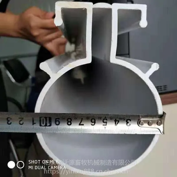 刮粪机 羊圈围栏粪道用刮粪板 不锈钢清粪机 猪用导尿管刮粪机