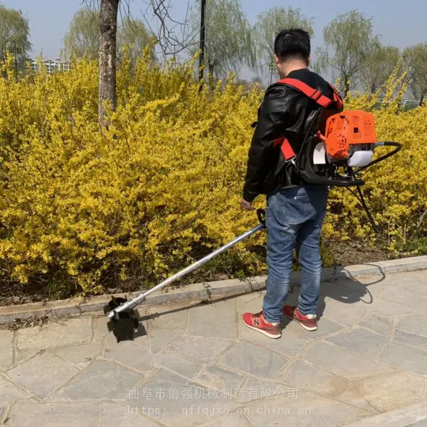 优质小型除草机 割草机型号 背负式割灌机鲁强机械
