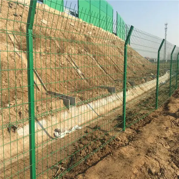 沃达框架护栏网销售 高速公路护栏 边框焊接网围栏1800*3000mm