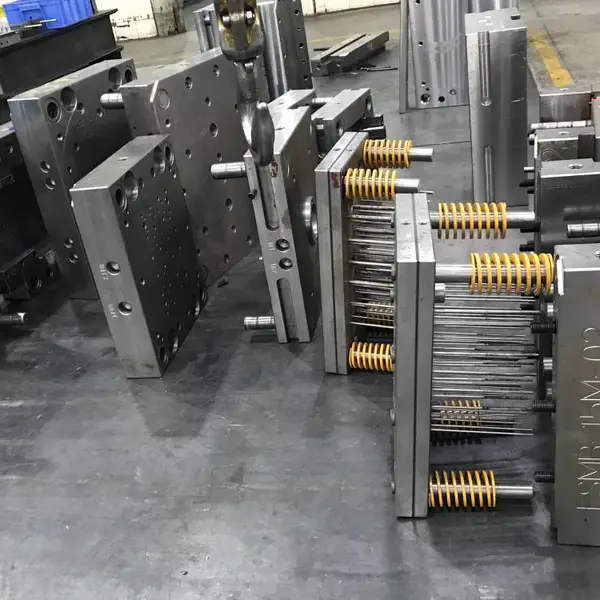 东莞供应模具设计/加工 塑料产品注塑模具 精美儿童玩具定制