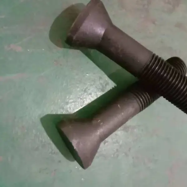 现货高强度鹅蛋丝 鹅蛋螺栓 球磨机衬板螺丝 椭圆头螺栓 异形螺栓
