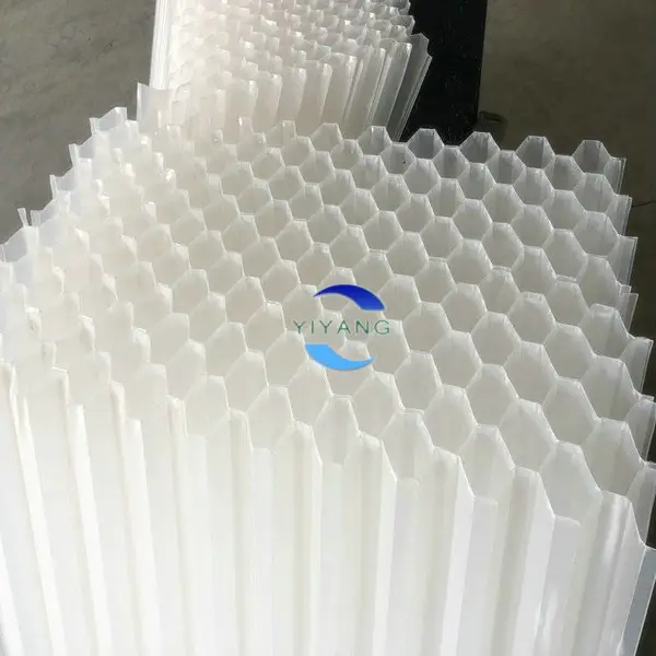 主营PP聚丙烯蜂窝斜管 孔径35/50/80mm斜管填料