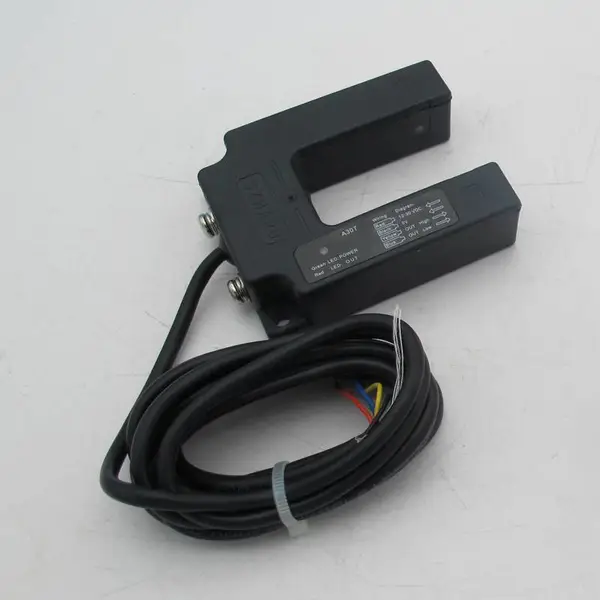 富士电梯配件|富士平层感应器|光电开关|OS-2436-4|DC24V|感应器